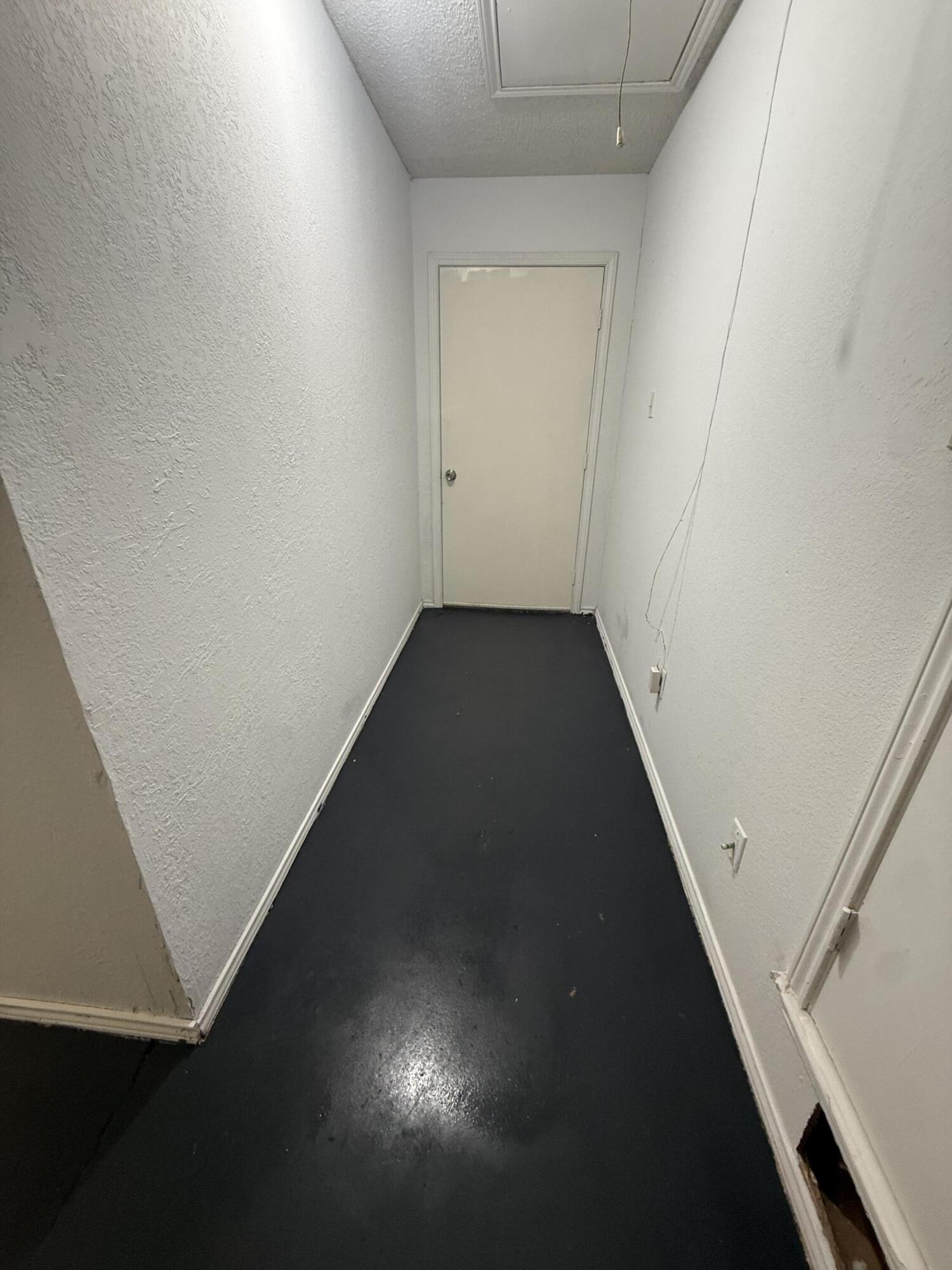 8201 Chicago Avenue Lubbock, TX 79424 - Photo 106 of 128 IMG_1105