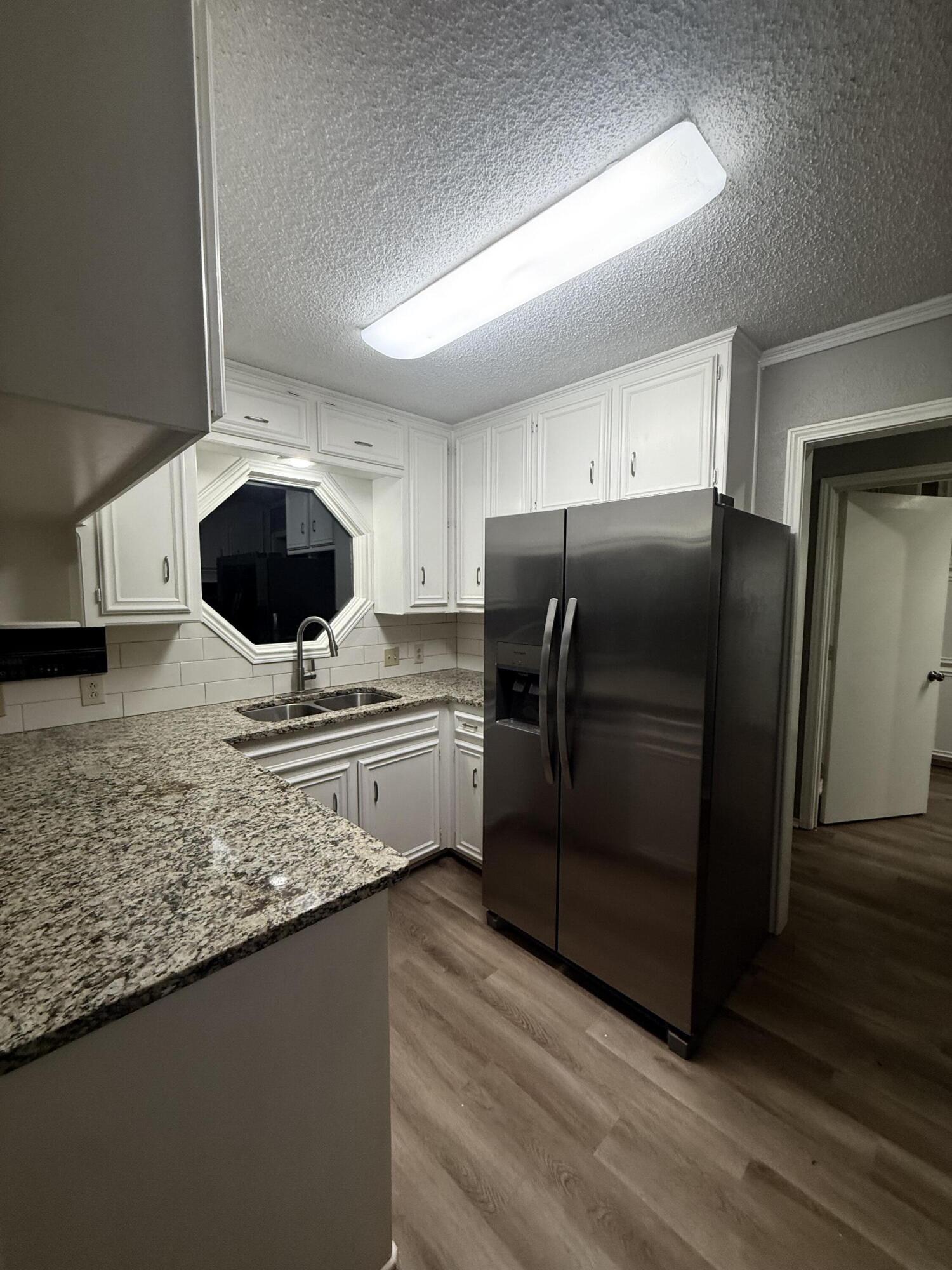 8201 Chicago Avenue Lubbock, TX 79424 - Photo 11 of 128 IMG_1024