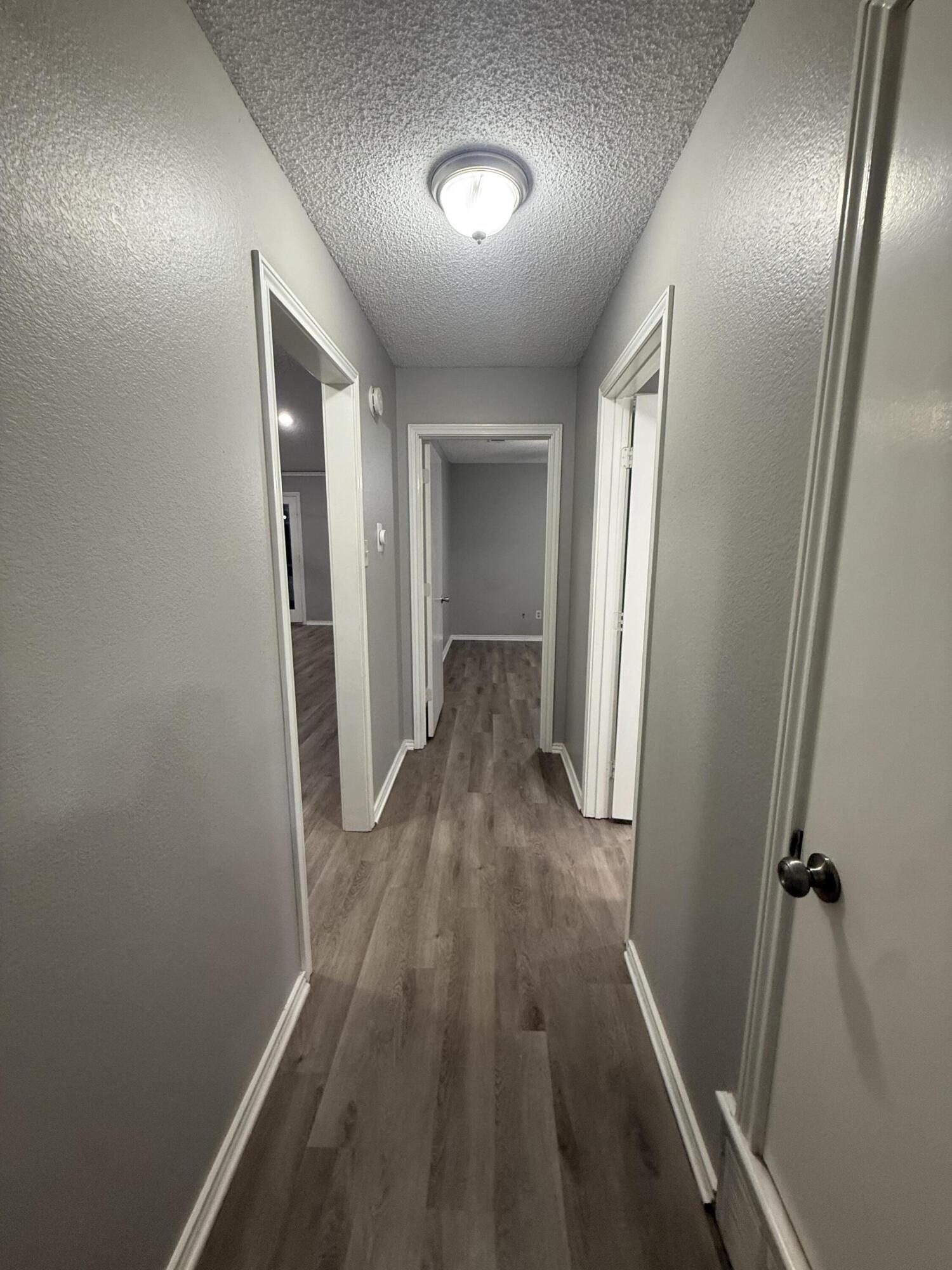 8201 Chicago Avenue Lubbock, TX 79424 - Photo 114 of 128 IMG_1120