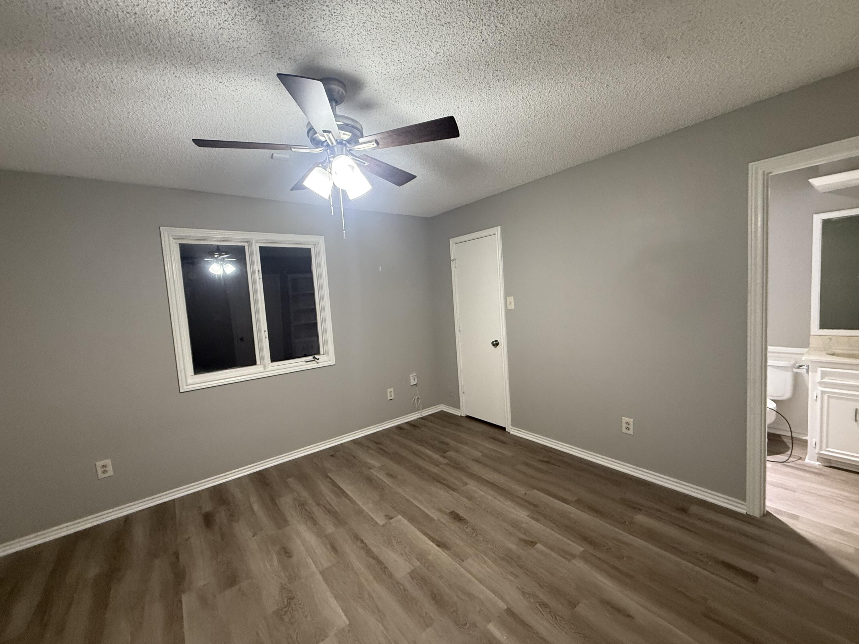 8201 Chicago Avenue Lubbock, TX 79424 - Photo 27 of 128 IMG_1008