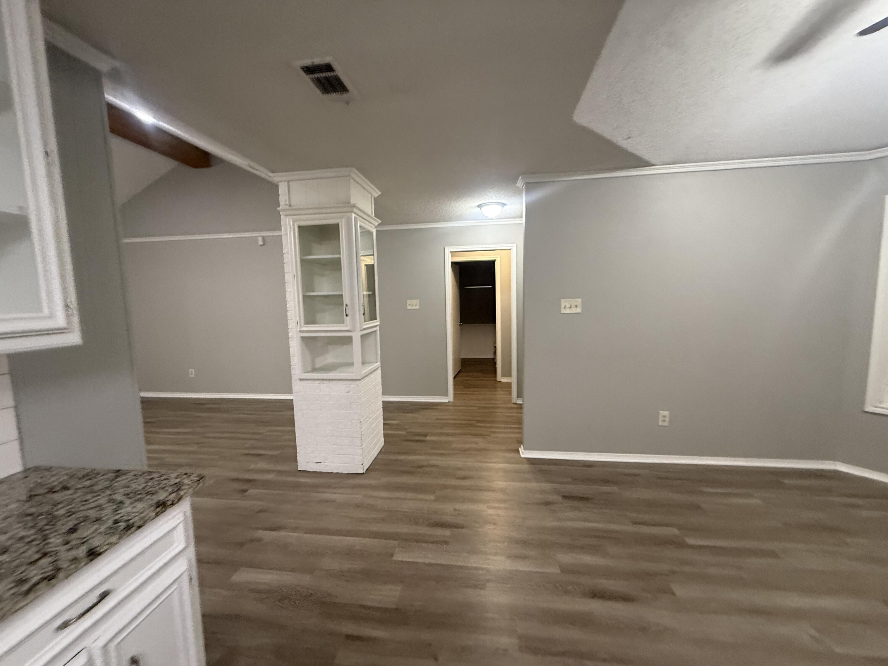 8201 Chicago Avenue Lubbock, TX 79424 - Photo 29 of 128 IMG_1006