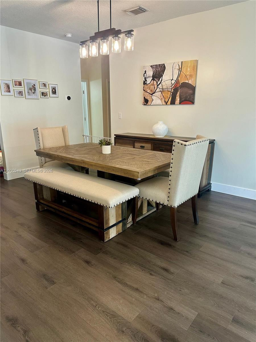 15490 Southwest 10th Street Miami, FL 33194 - Photo 17 of 34