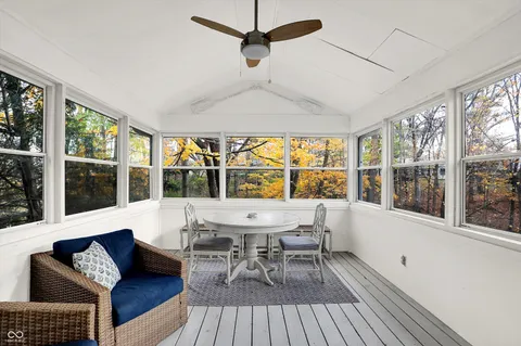 $599,900 | 95 Williamsburg Court, Zionsville, IN 46077