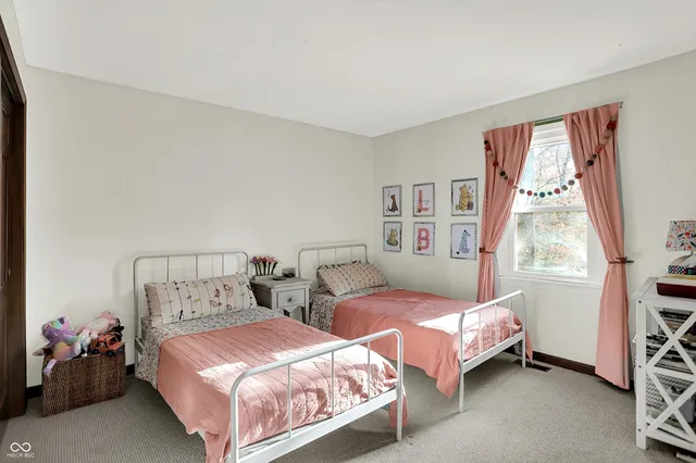 $599,900 | 95 Williamsburg Court, Zionsville, IN 46077