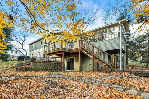 $599,900 | 95 Williamsburg Court, Zionsville, IN 46077