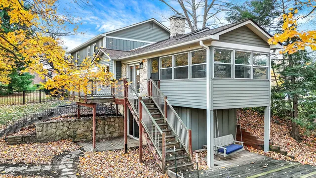 $599,900 | 95 Williamsburg Court, Zionsville, IN 46077