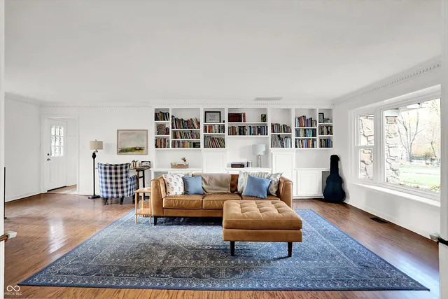 $599,900 | 95 Williamsburg Court, Zionsville, IN 46077