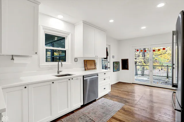 $599,900 | 95 Williamsburg Court, Zionsville, IN 46077