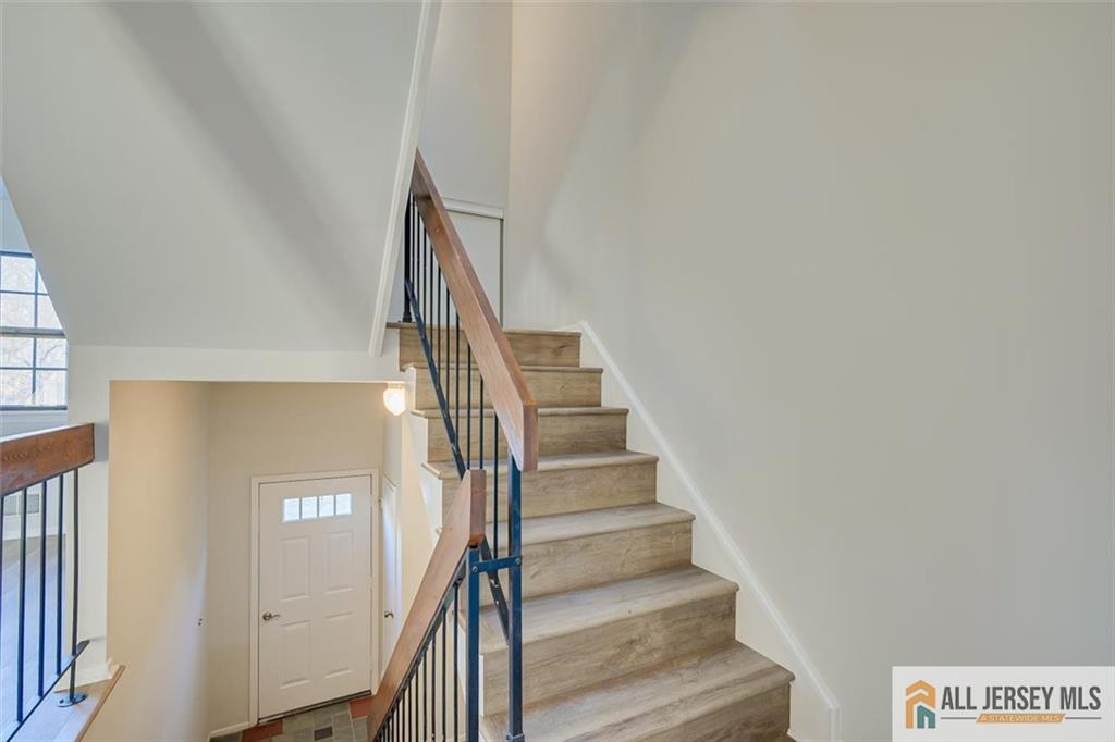 7107 Hana Road Edison, NJ 08817 - Photo 21 of 43