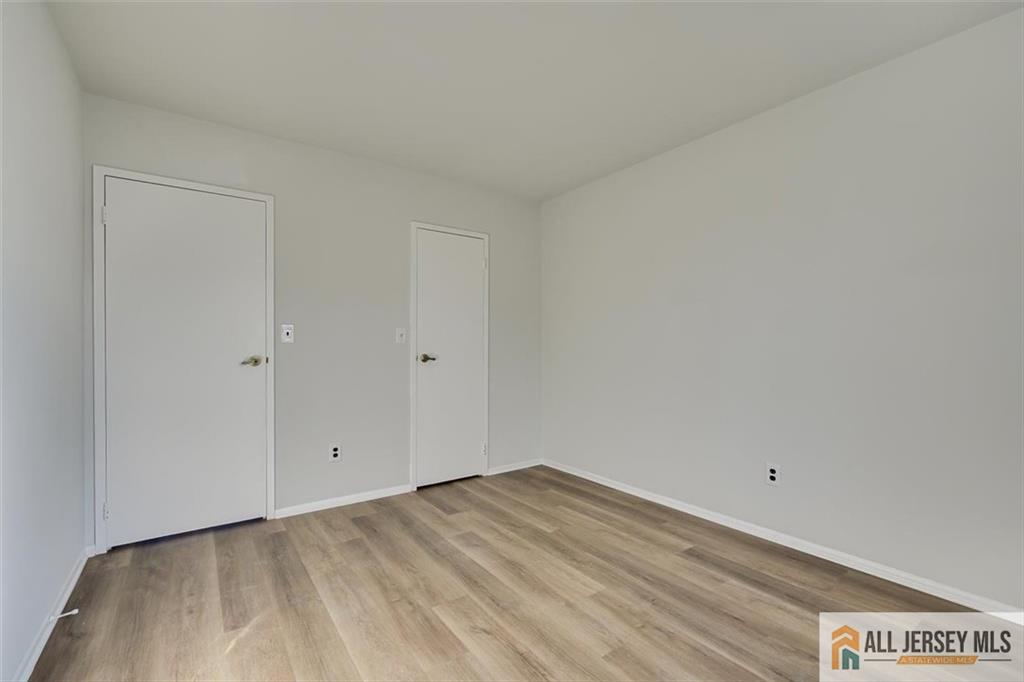 7107 Hana Road Edison, NJ 08817 - Photo 29 of 43