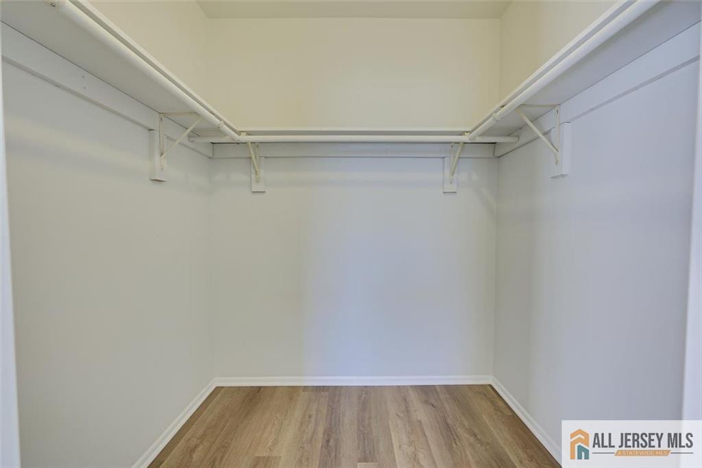 7107 Hana Road Edison, NJ 08817 - Photo 30 of 43