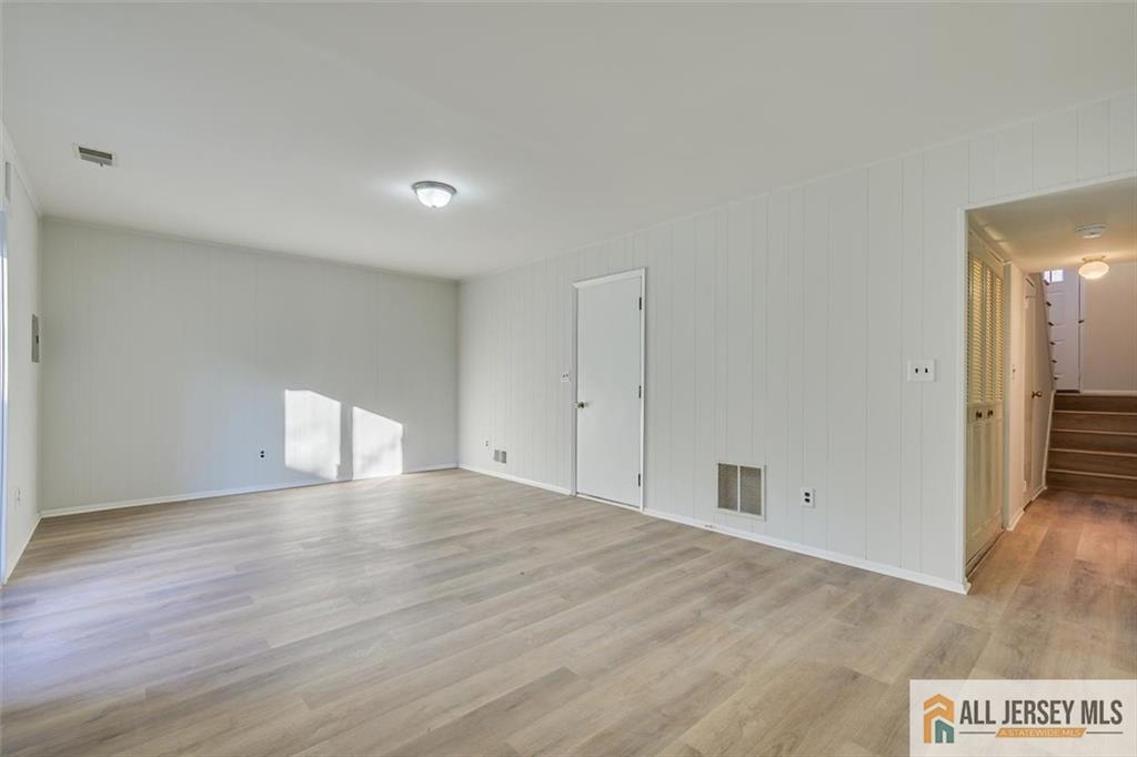 7107 Hana Road Edison, NJ 08817 - Photo 39 of 43