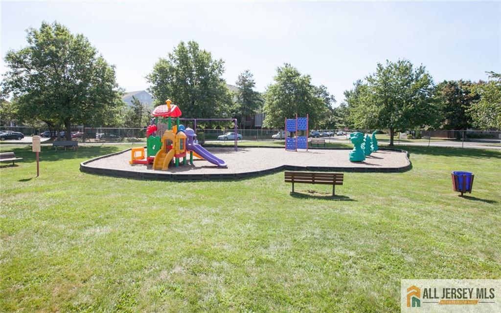 7107 Hana Road Edison, NJ 08817 - Photo 41 of 43