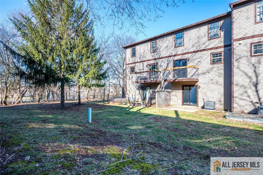 7107 Hana Road Edison, NJ 08817 - Photo 9 of 43