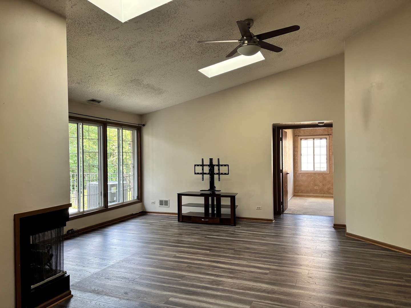 462 South President Street, Unit 304 Carol Stream, IL 60188 - Photo 18 of 50