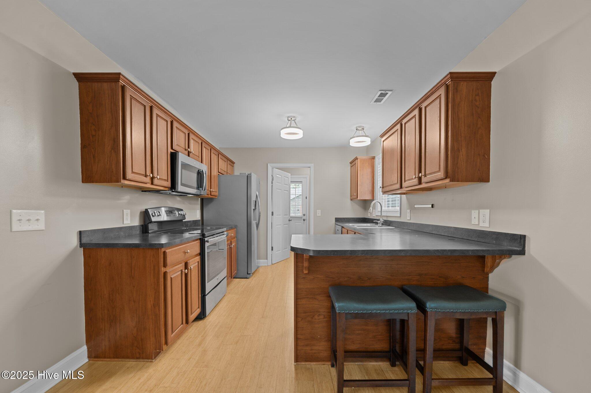 302 Rodmans Road Washington, NC 27889 - Photo 11 of 36 30-web-or-mls-LHV_4018