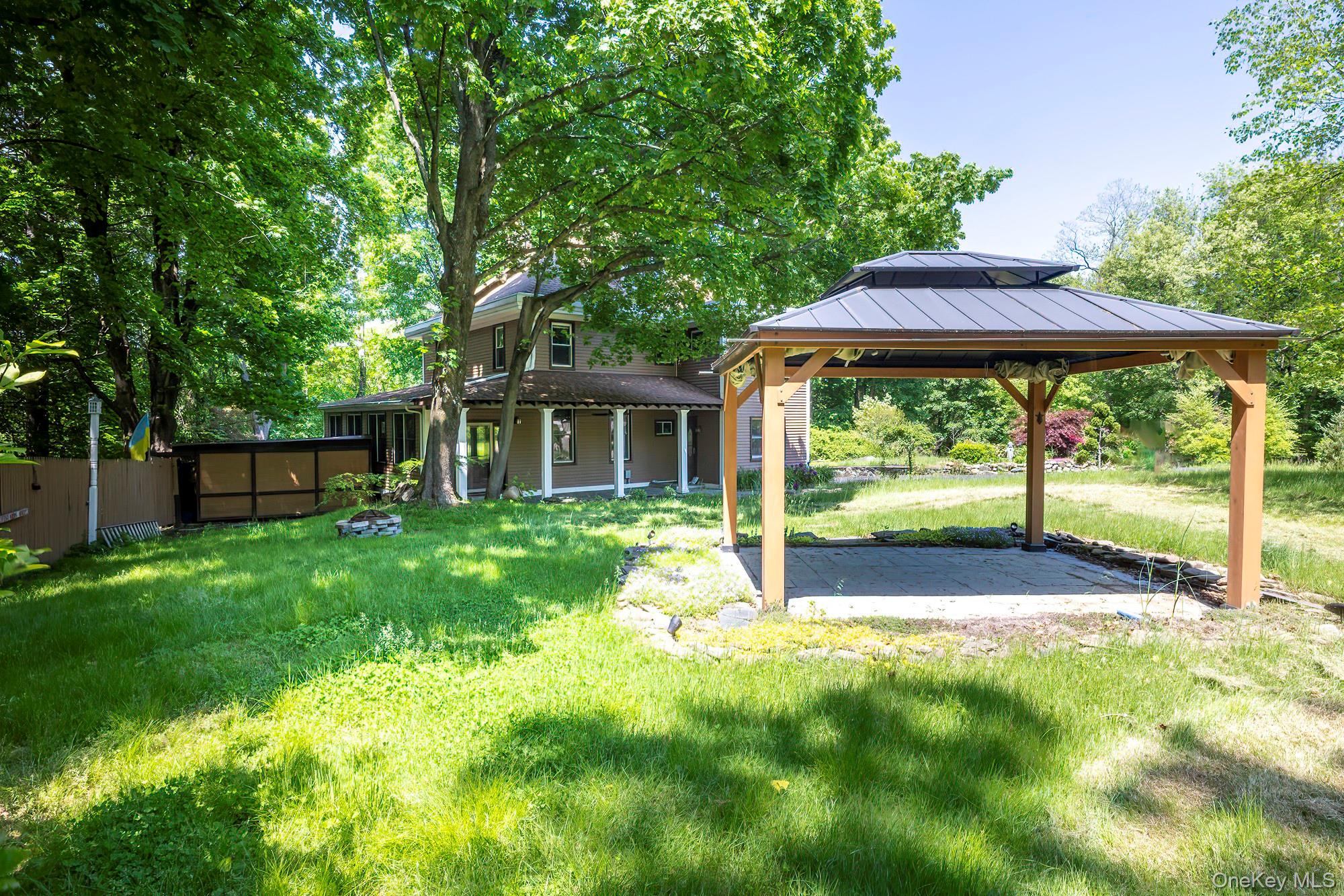 65 Furnace Dock Road, Unit 2F Croton-on-Hudson, NY 10520 - Photo 22 of 26 Back Yard