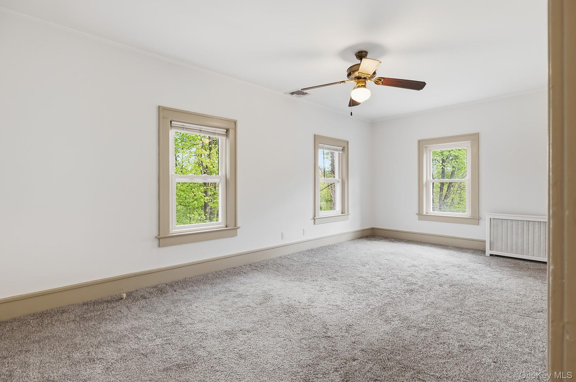 65 Furnace Dock Road, Unit 2F Croton-on-Hudson, NY 10520 - Photo 5 of 26 Living Room