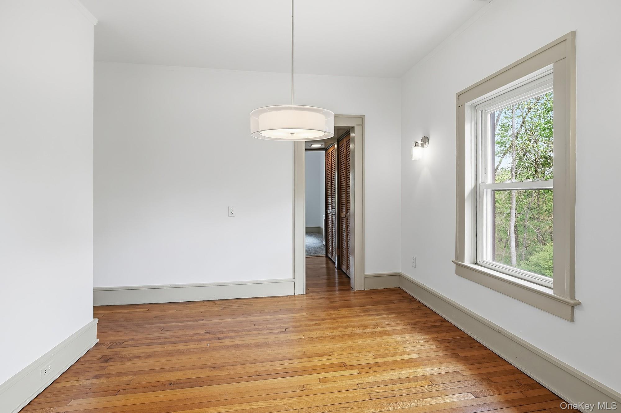 65 Furnace Dock Road, Unit 2F Croton-on-Hudson, NY 10520 - Photo 9 of 26 Dining Room