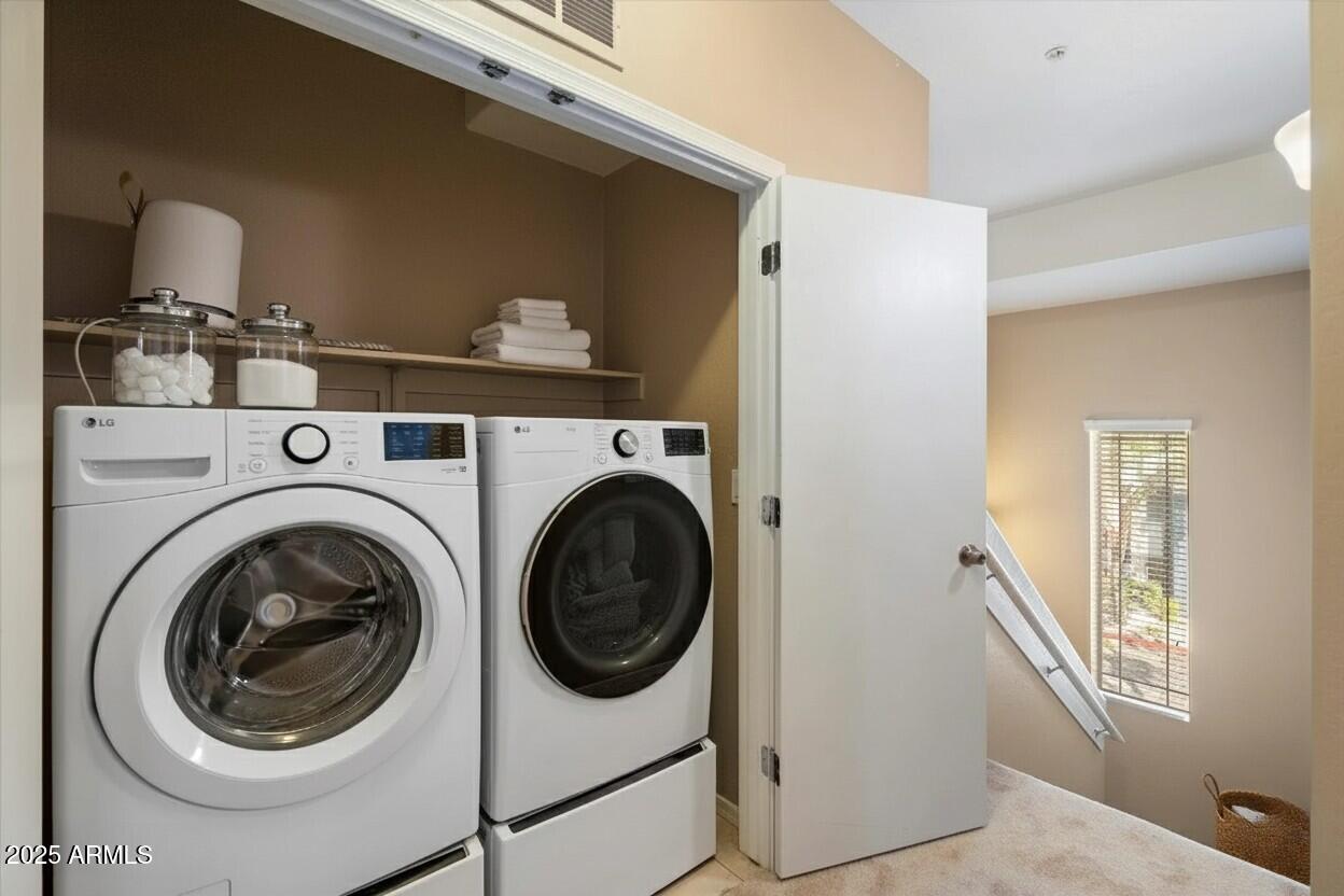 3250 West Greenway Road, Unit 151 Phoenix, AZ 85053 - Photo 25 of 31 a utility room with dryer and washer
