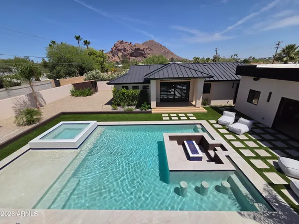 $5,198,888 | 4332 East Vermont Avenue, Phoenix, AZ 85018
