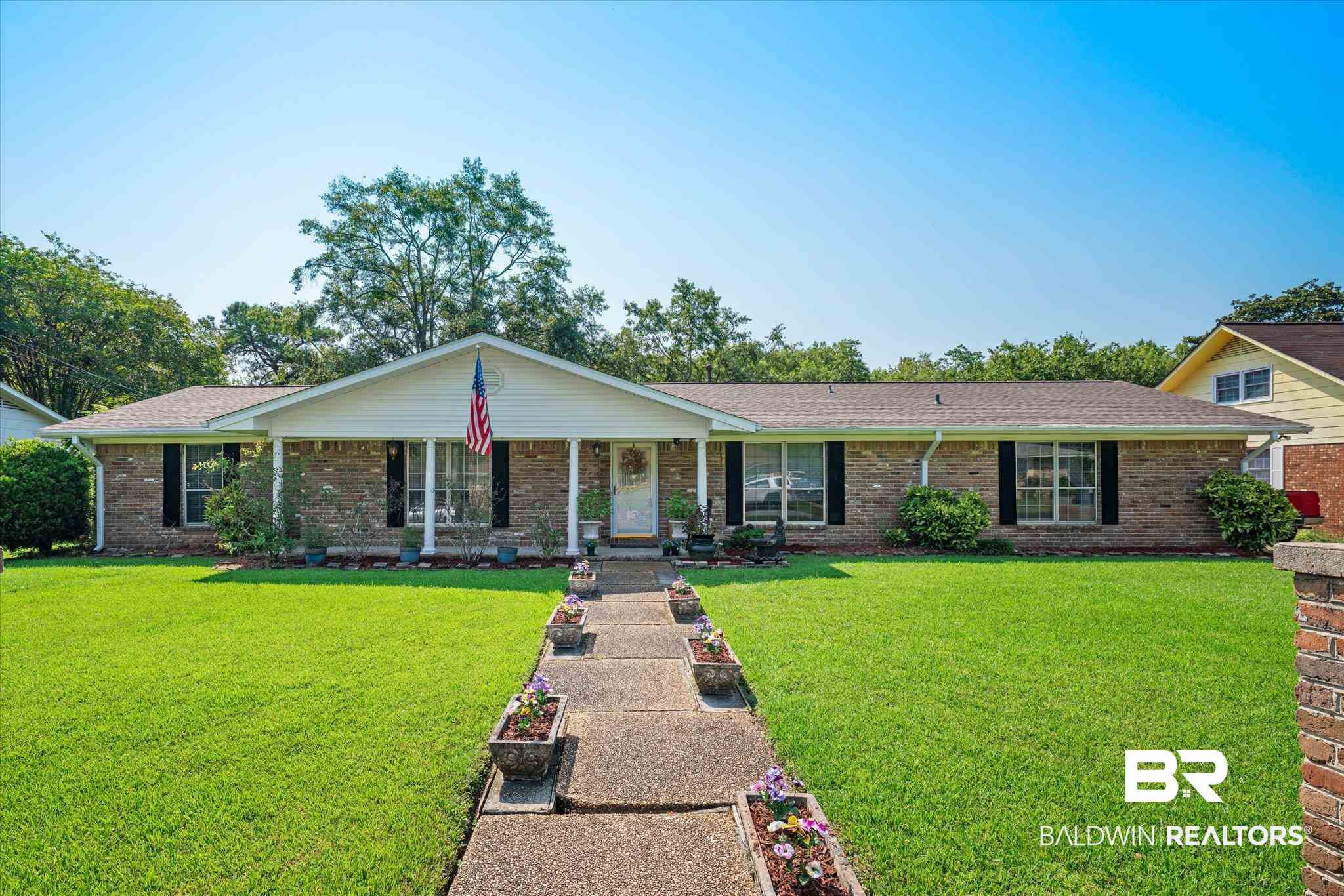 206 East Baratara Drive Mobile, AL 36611 - Photo 1 of 37