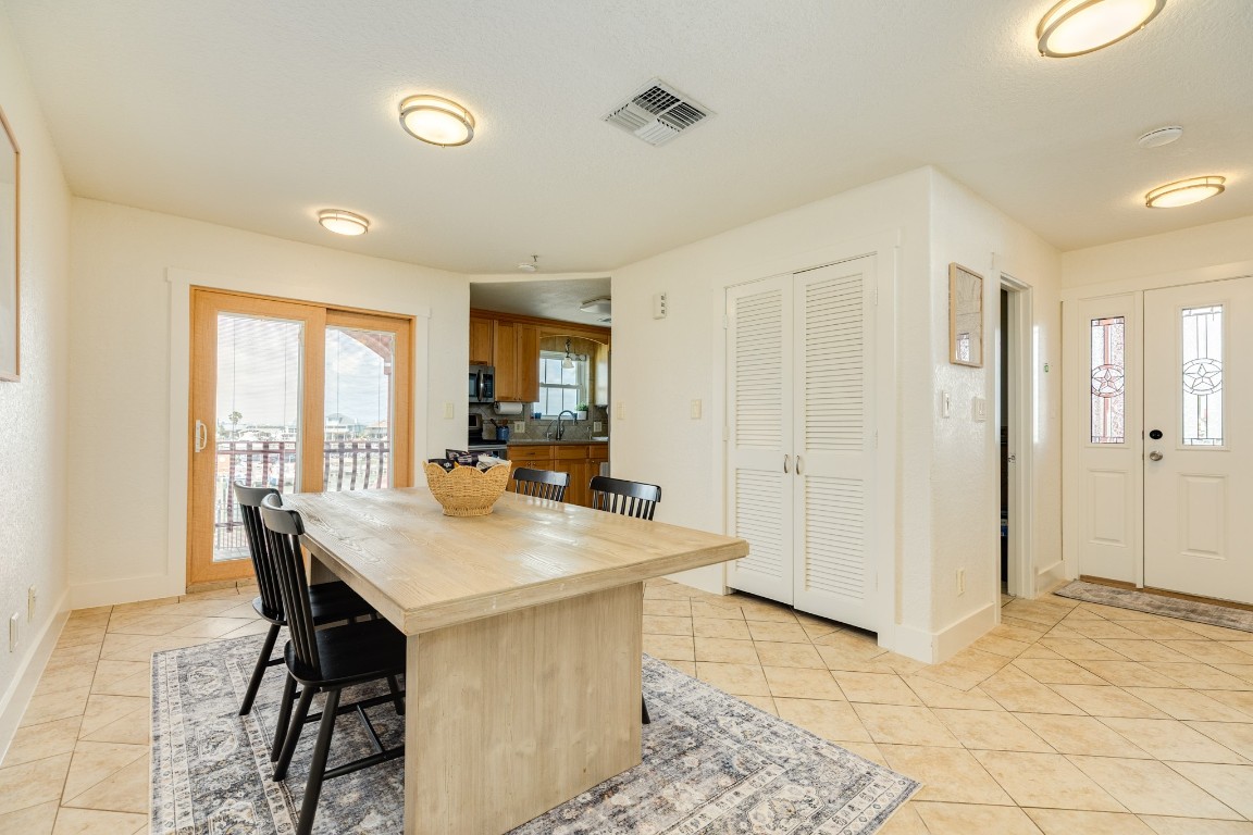 411 Sailfish Lane, Unit 101 Freeport, TX 77541 - Photo 16 of 40