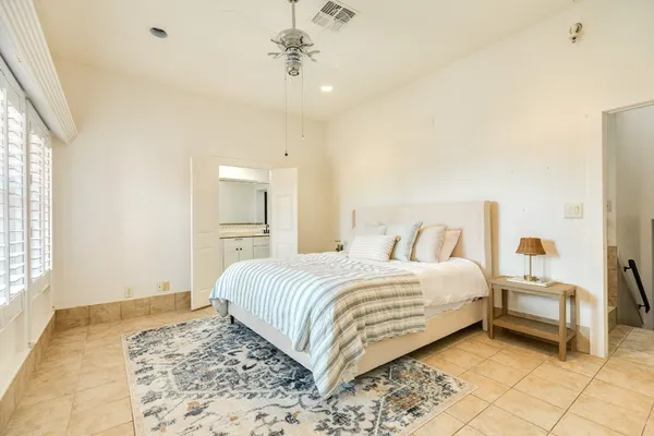 $284,999 | 411 Sailfish Lane, Unit 101, Freeport, TX 77541