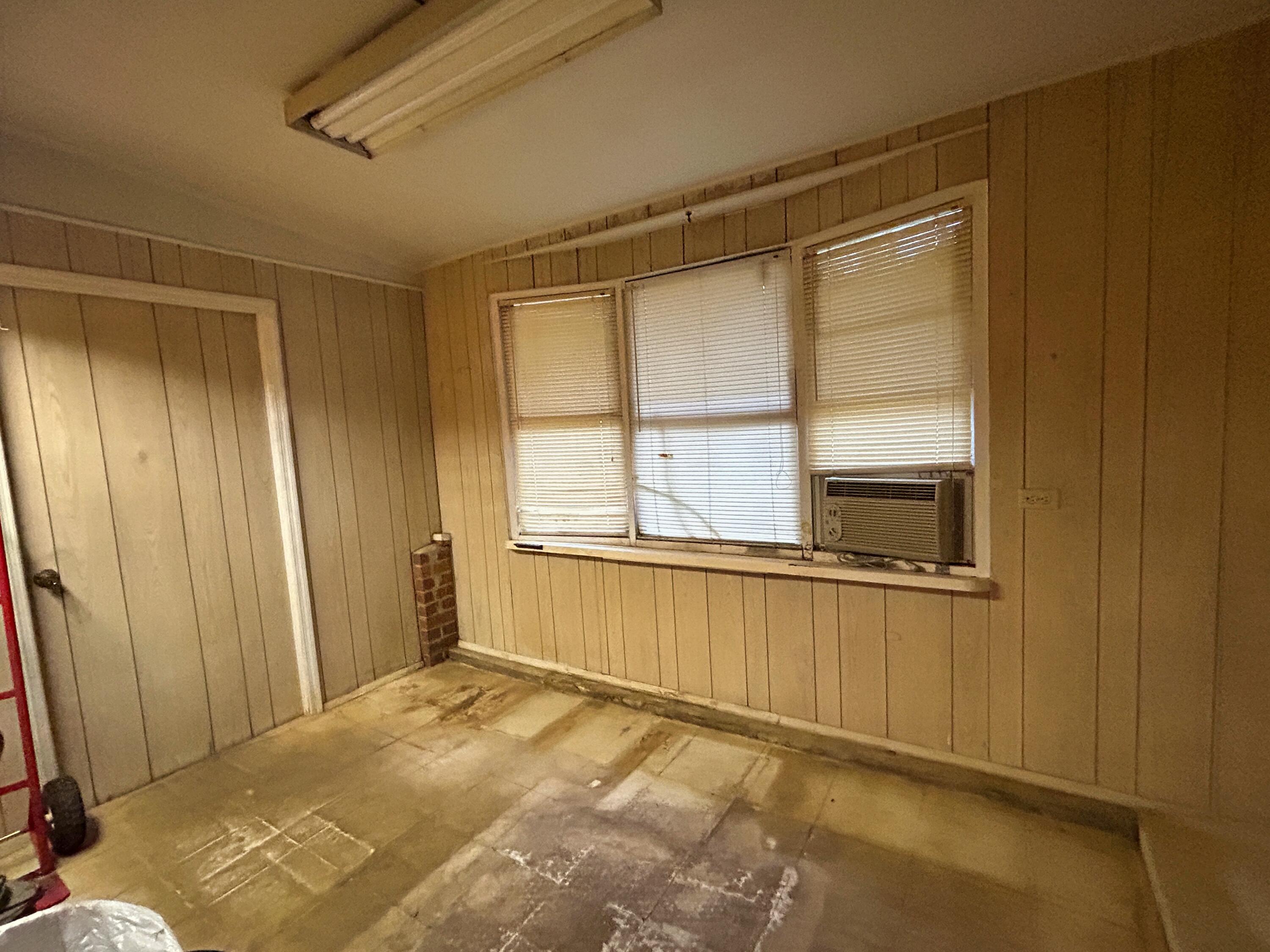 2323 Ridge Road Augusta, GA 30906 - Photo 12 of 15 ridge_workroom