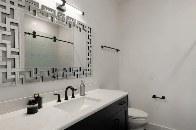 $2,295,000 | 205 South S Flat, Johnson City, TX 78636