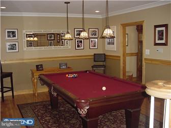 650 Violet Road Warminster, PA 18974 - Photo 3 of 12 Gallery Image 3