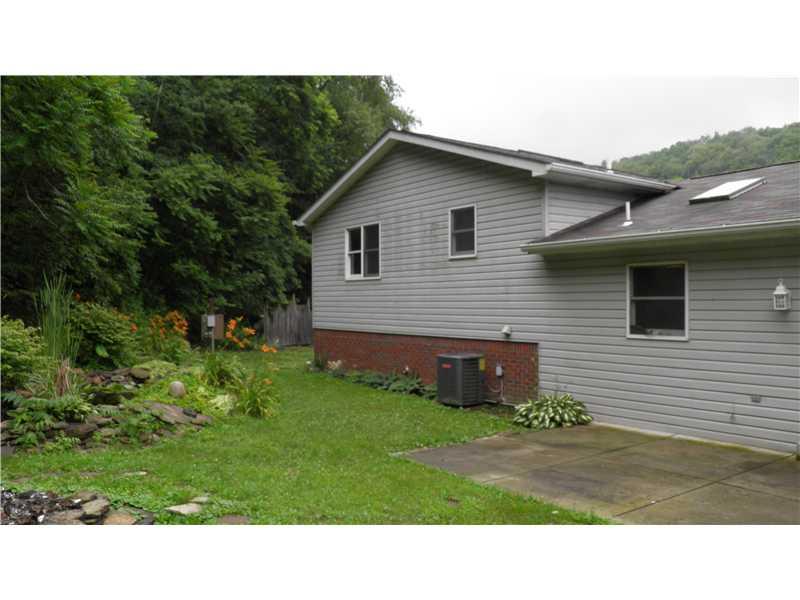 1180 Gypsy Glen Road Beaver, PA 15009 - Photo 2 of 13 Land/Lot.