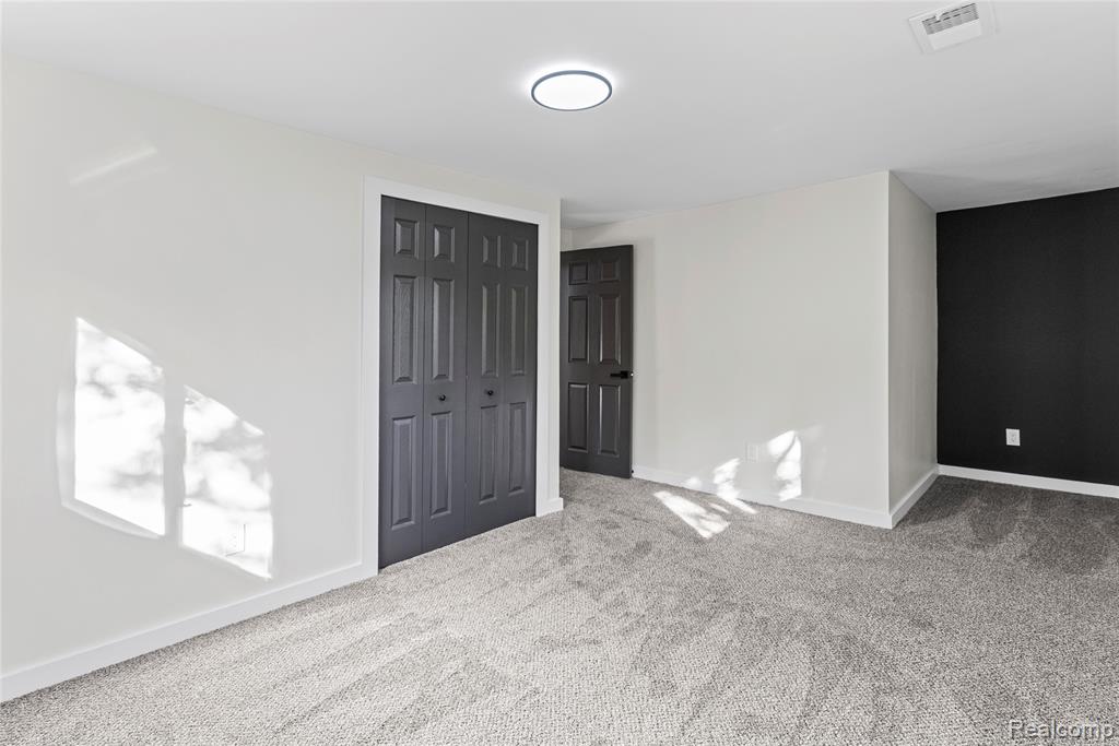 1460 West Silverbell Road Lake Orion, MI 48359 - Photo 56 of 69