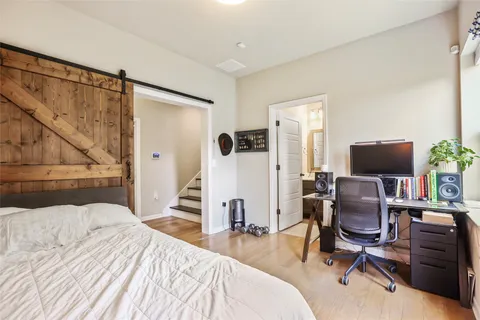 a view of entryway and workspace