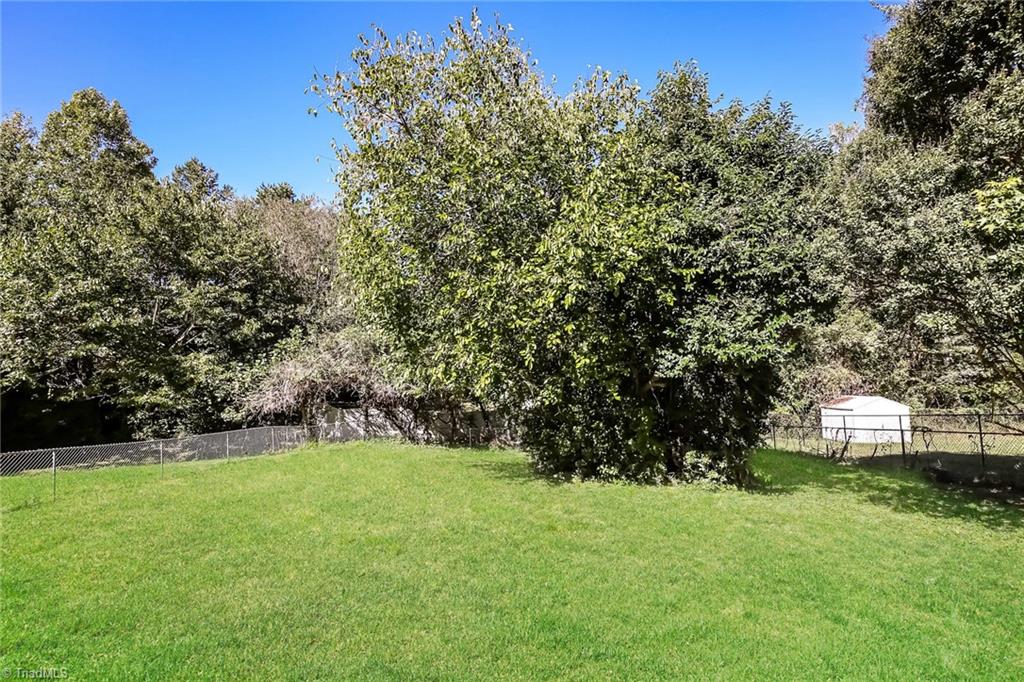 305 Albertson Road Thomasville, NC 27360 - Photo 16 of 16