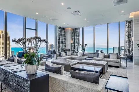 $2,075,000 | 363 East Wacker Drive, Unit 3109, Chicago, IL 60601