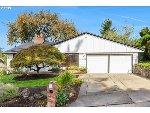 $629,900 | 8495 Southwest Katherine Lane, Portland, OR 97225