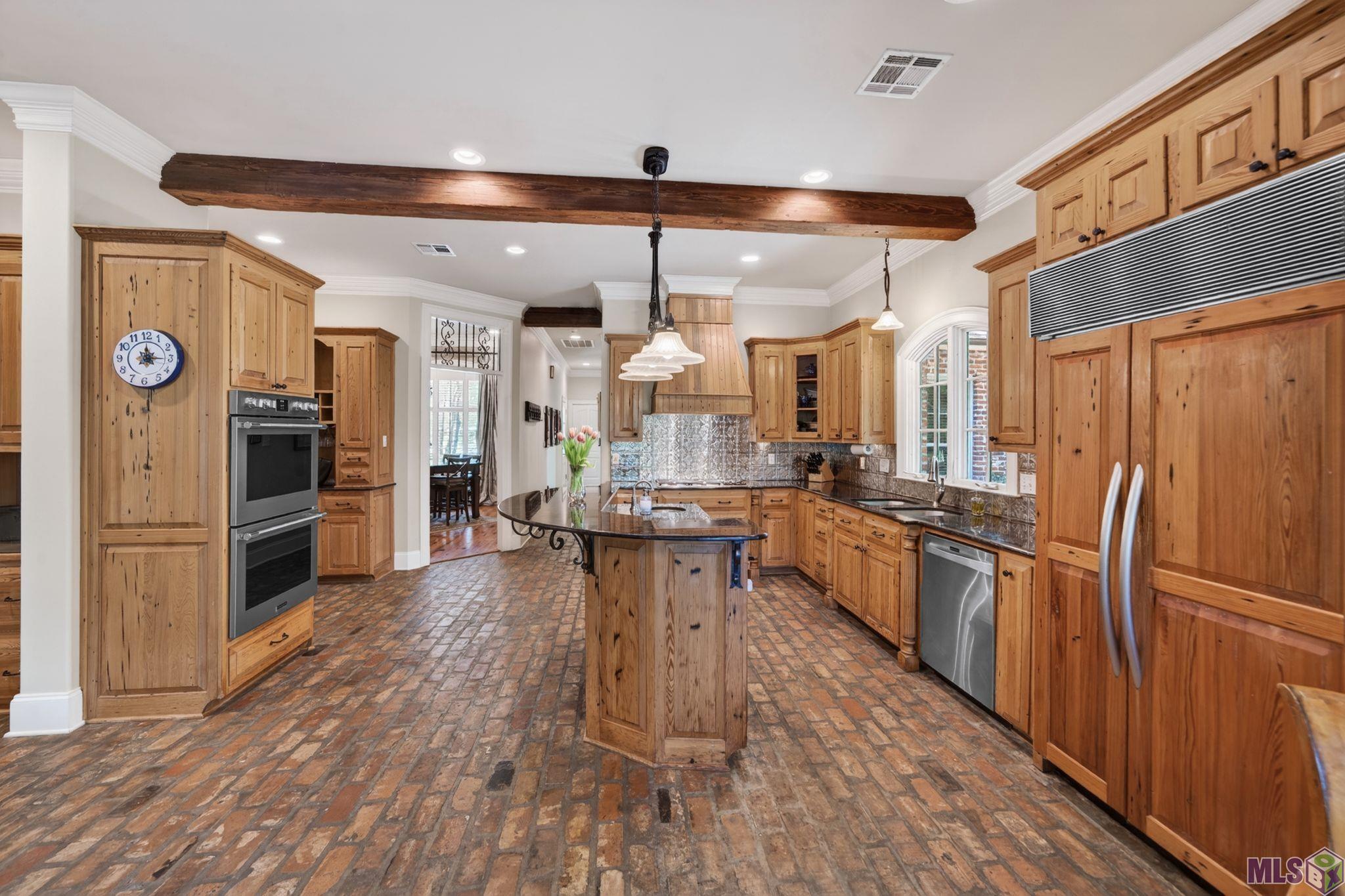 19335 Bellerive Court Baton Rouge, LA 70809 - Photo 15 of 59