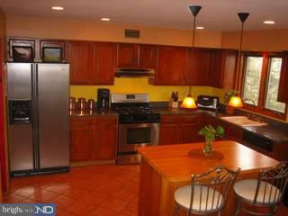 8816 Ridge Avenue, Unit 26 Philadelphia, PA 19128 - Photo 2 of 6 Gallery Image 2
