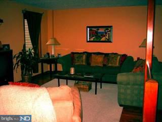 8816 Ridge Avenue, Unit 26 Philadelphia, PA 19128 - Photo 3 of 6 Gallery Image 3