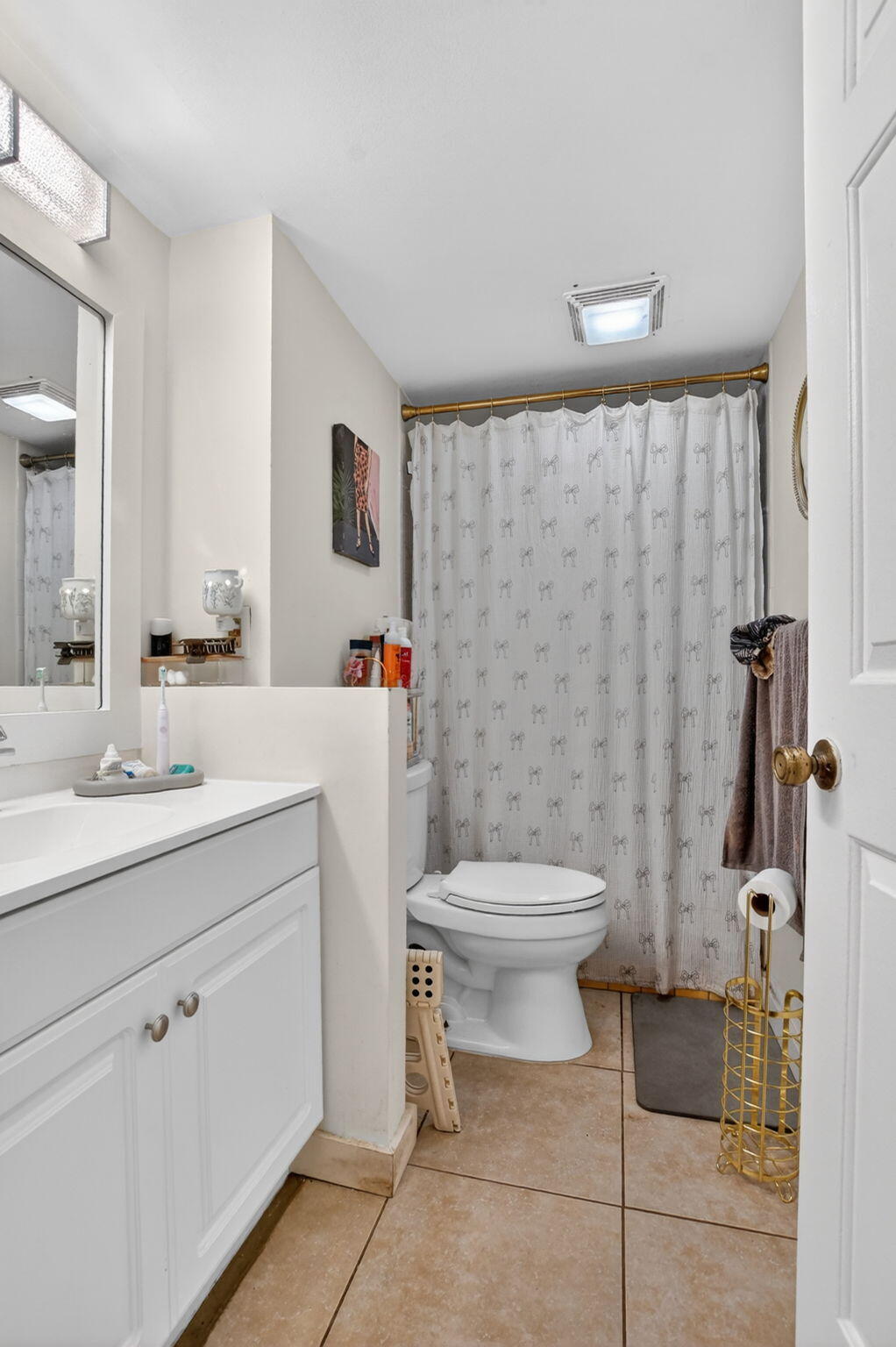 3939 Northeast 5th Avenue, Unit C102 Boca Raton, FL 33431 - Photo 17 of 41 21-web-or-mls-DSC_8855