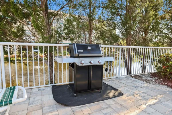 $269,000 | 6399 Shoreline Drive, Unit 4305, St. Petersburg, FL 33708