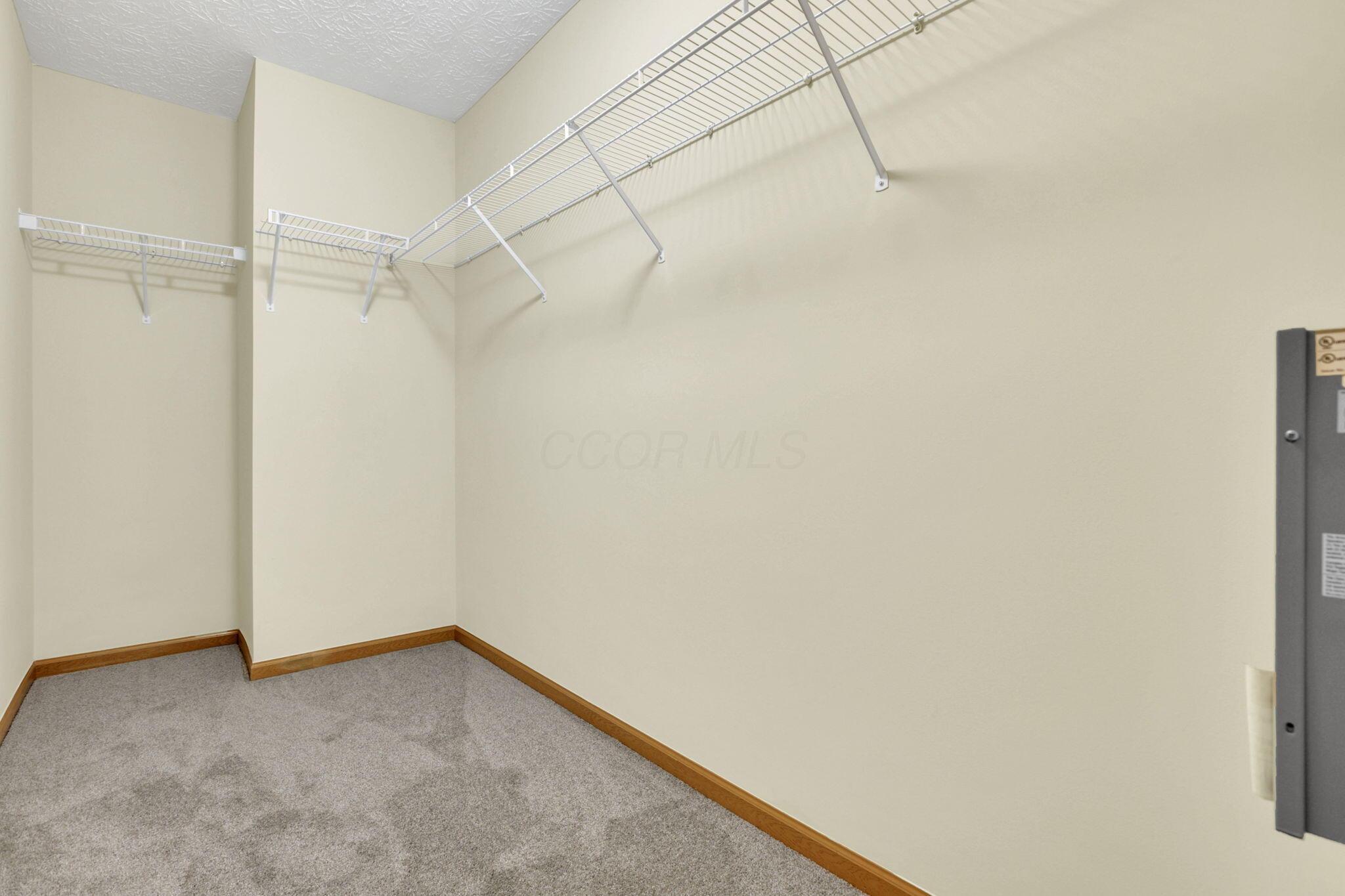 2117 Ripple Road Hilliard, OH 43026 - Photo 24 of 37 30-web-or-mls-4E7A7750
