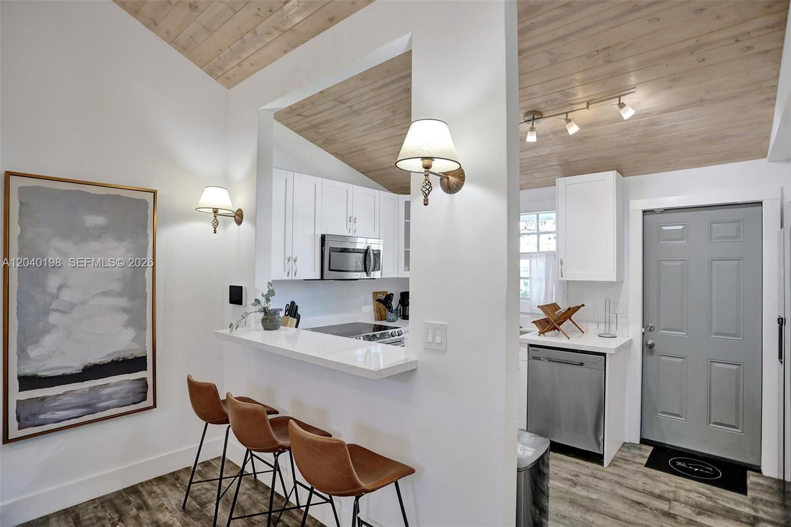 421 Northeast 70th Street Miami, FL 33138 - Photo 29 of 51