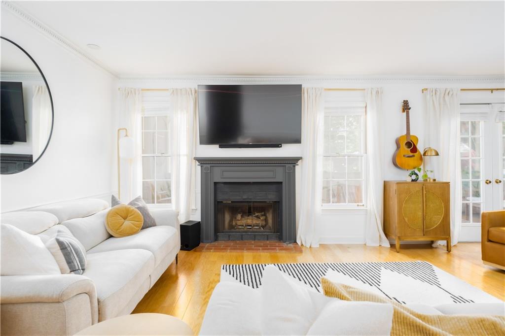 1348 Sheffield Glen Way Northeast, Unit 8 Atlanta, GA 30329 - Photo 4 of 36