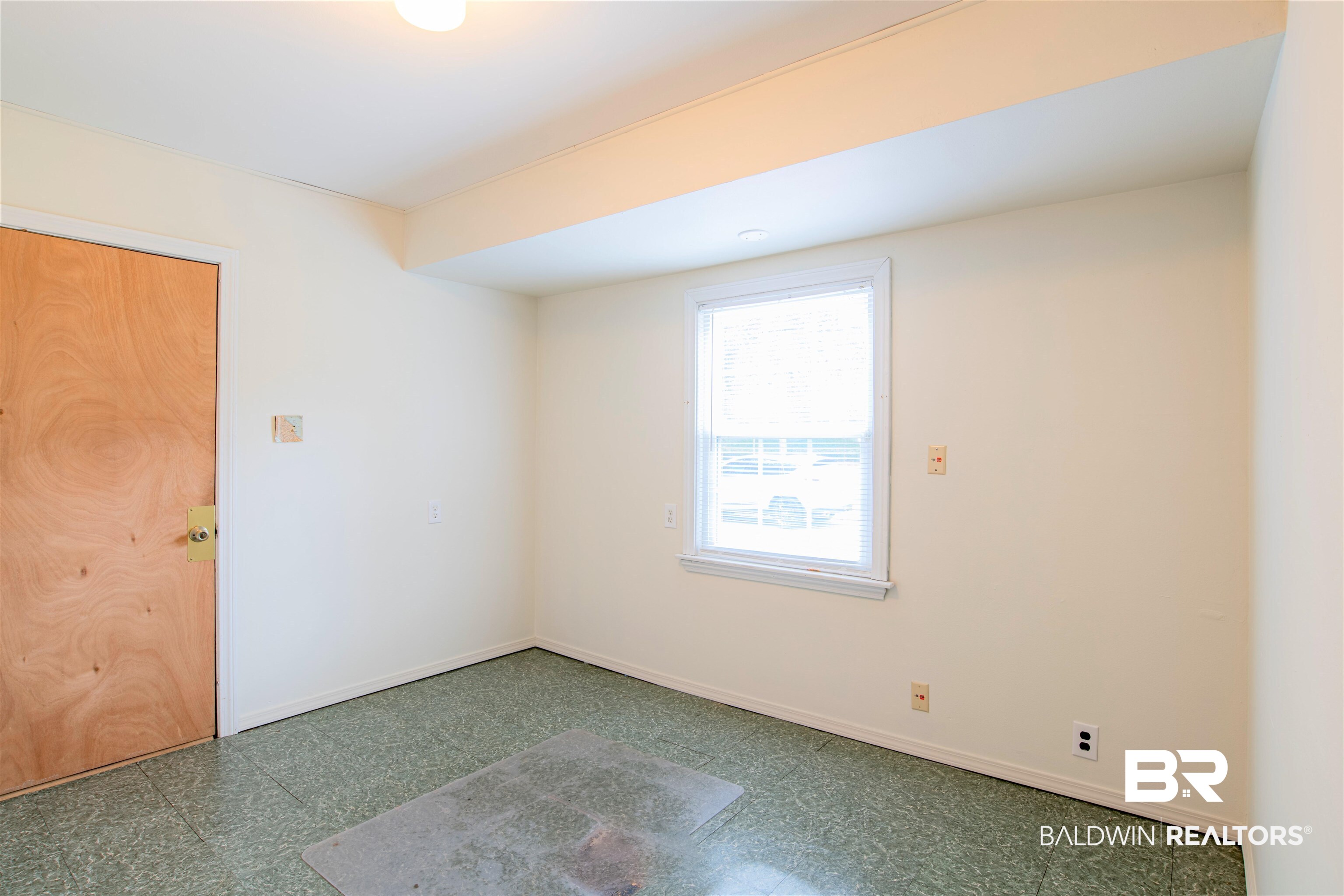 4775 Bit And Spur Road Mobile, AL 36608 - Photo 9 of 19