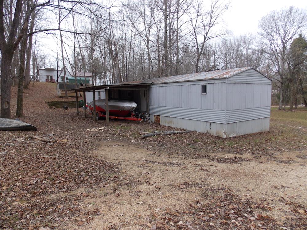 752 Jennings Bluff Road Linden, TN 37096 - Photo 2 of 21 Gallery Image 2