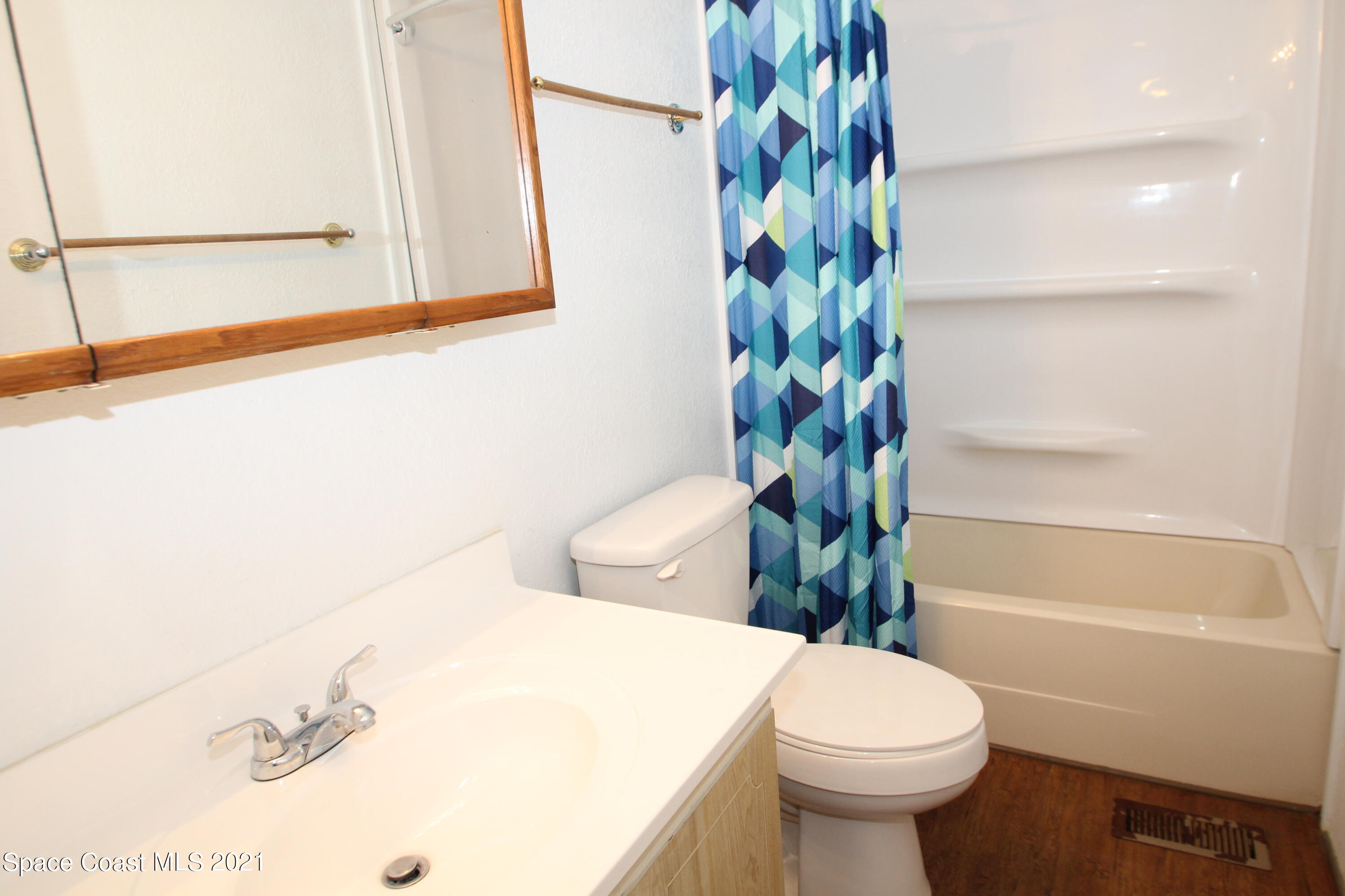 2505 Amberly Road Northeast Palm Bay, FL 32905 - Photo 22 of 35 IMG_1912