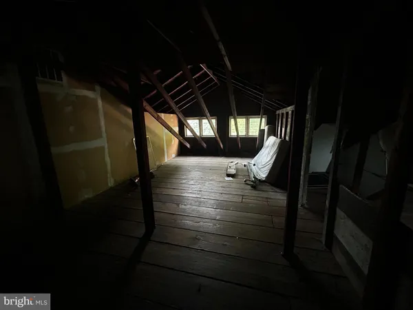 $1,750 | 303 Kenny Street, Unit C, Ridley Park, PA 19078