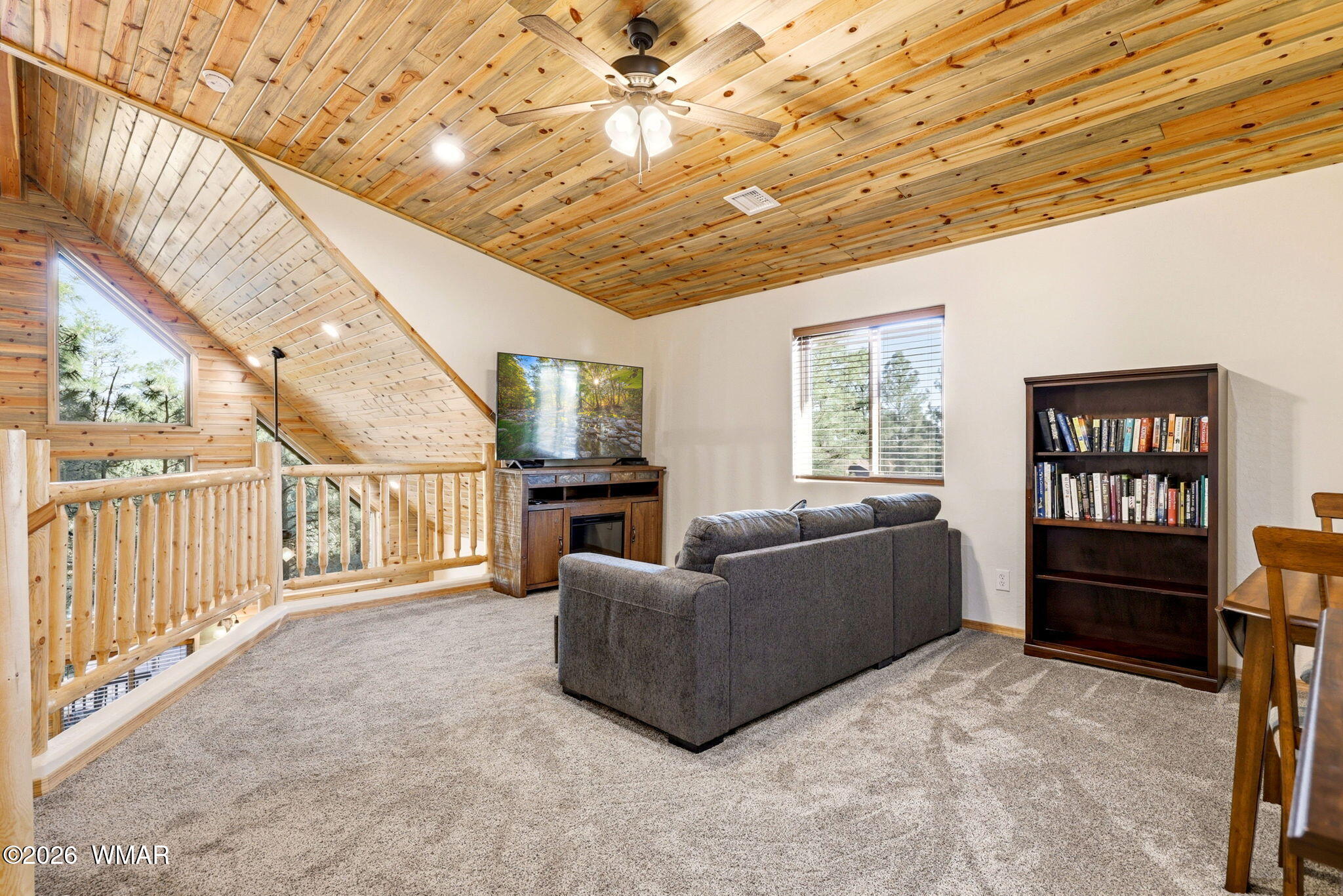 3408 Ponderosa Loop Heber, AZ 85928 - Photo 26 of 57 a living room with furniture and a flat screen tv